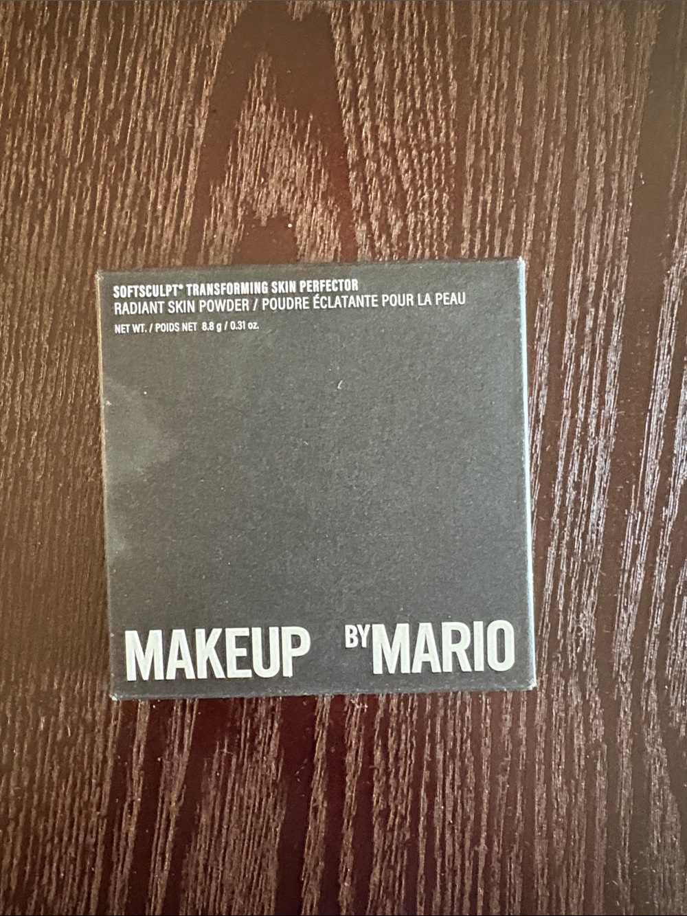 MAKEUP BY MARIO Radiant Skin Powder - Black